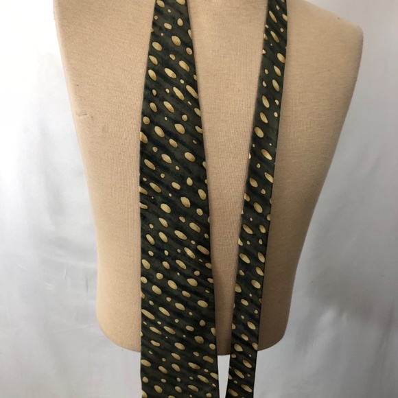 Men’s Green,Black and Gold Silk Tie. Like NEW - Picture 2 of 4